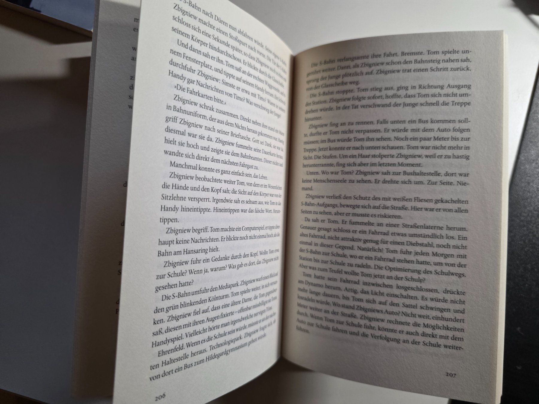 Bücher: Der geheimnislose Junge - Stephan Brüggenthies - 2009 – Gebraucht aus Walterswil BE von Lonitti 7